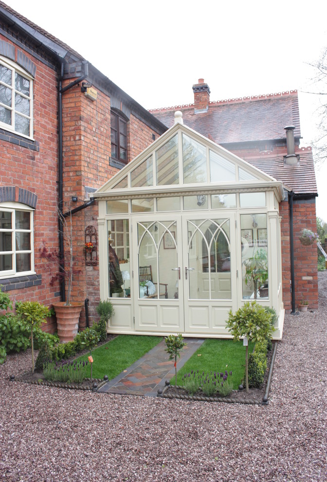 Inspiration for a classic conservatory in West Midlands.