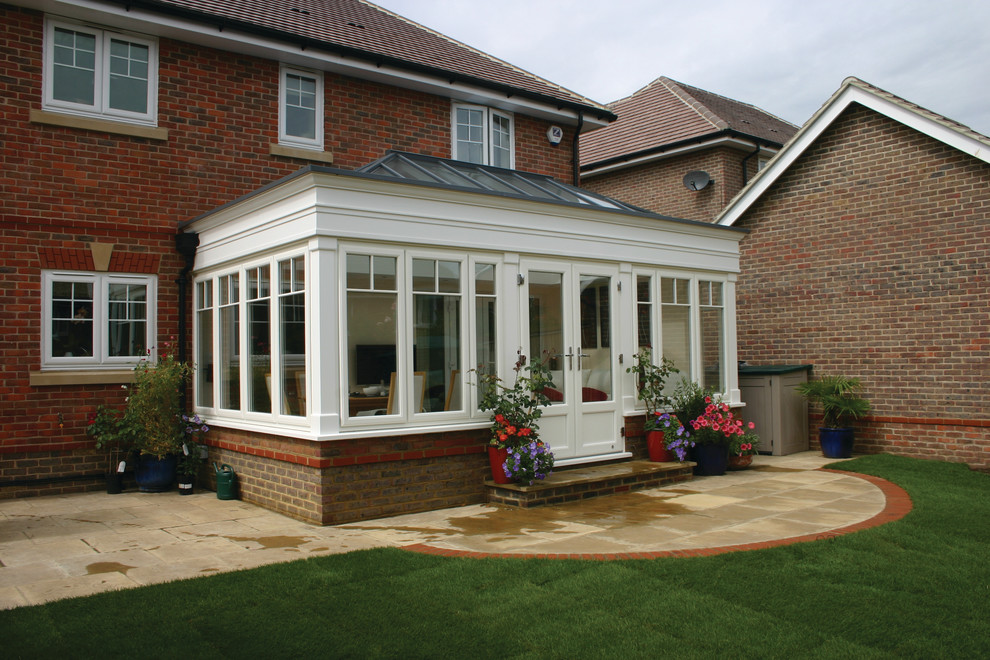 Design ideas for a classic conservatory in Other.
