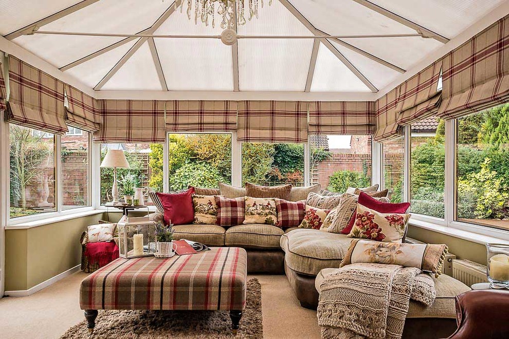Design ideas for a traditional conservatory in Other.
