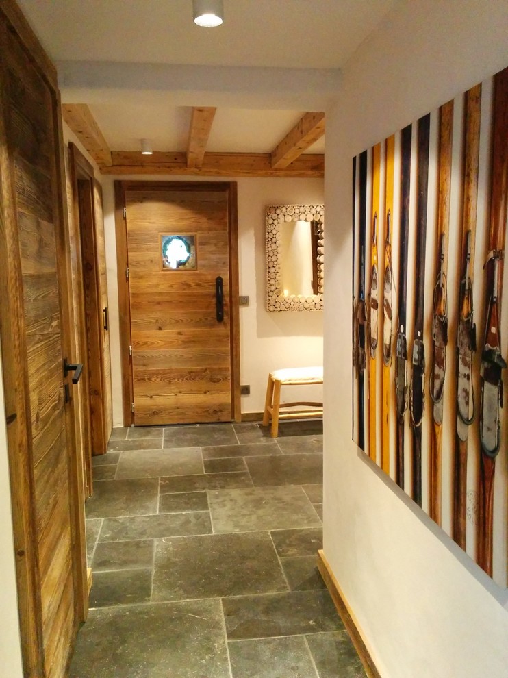 Chalet - Rustic - Hall - Lyon - by SP Intérieurs | Houzz