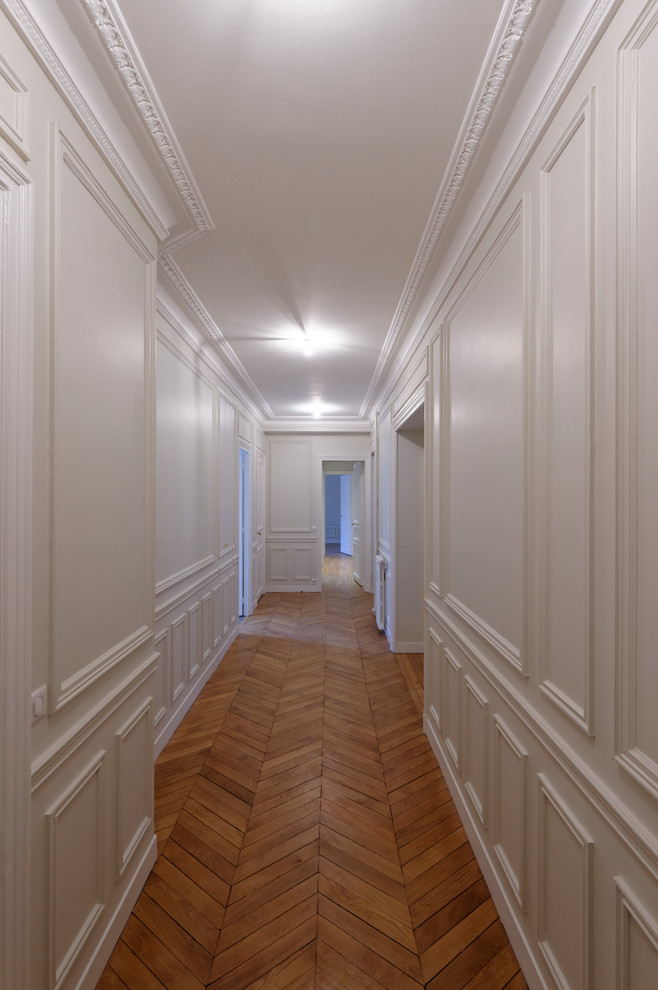 Стильный дизайн: коридор в классическом стиле - последний тренд