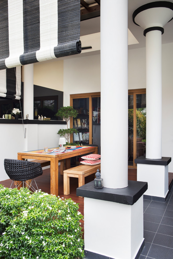Design ideas for a bohemian patio in Singapore.