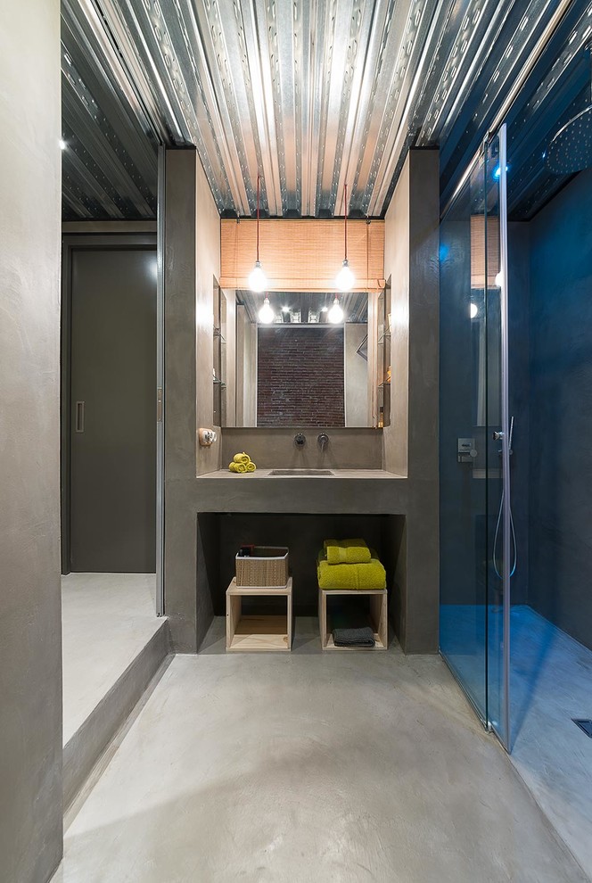 Idee per una stanza da bagno industriale