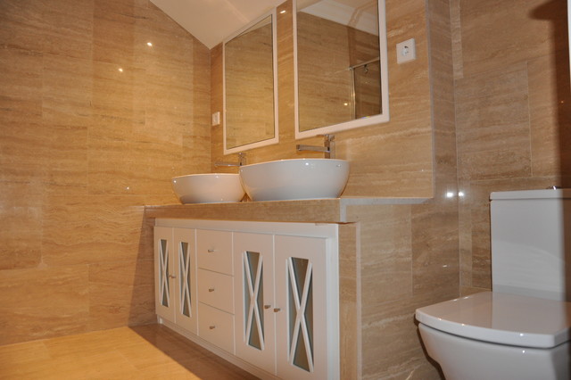 Mueble de lavabo a medida de mármol travertino. - Clásico renovado - Cuarto  de baño - Madrid - de Unitec renovación de construcciones sl | Houzz