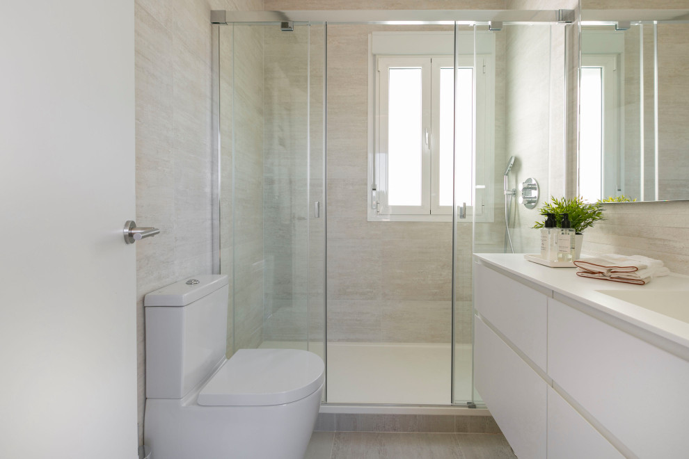 Piso Chamberi 3 Habitaciones Contemporary Bathroom Madrid by