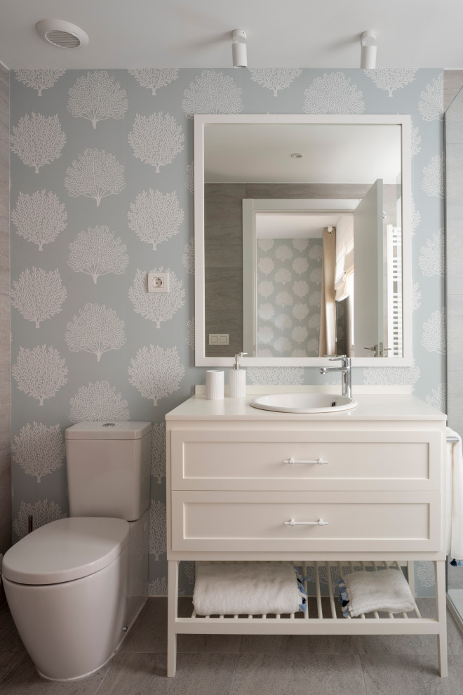 Foto de cuarto de baño principal clásico renovado