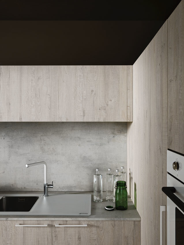Inspiration for a modern kitchen in Venice.