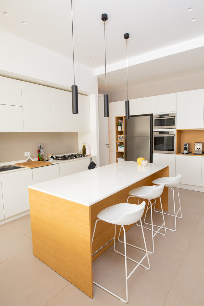 This is an example of a contemporary kitchen in Catania-Palermo.