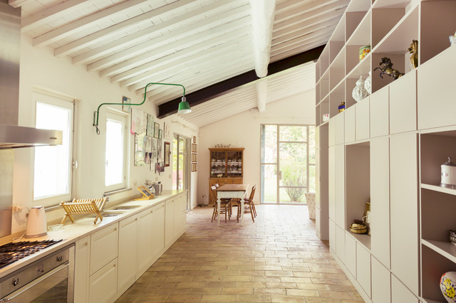 Casa Elle - Country - Kitchen - Other - by Studio Lula Ferrari | Houzz IE