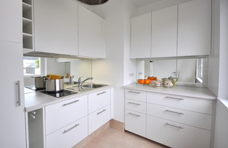 Petite Cuisine Moderne Photos Et Idees Deco De Cuisines Mai 2021 Houzz Fr