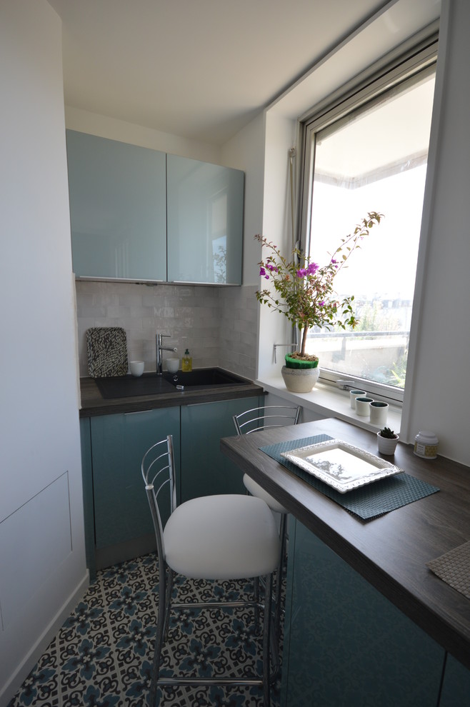 Example of a 1960s kitchen design in Paris