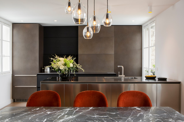Cuisine marbre inox et bois - Moderne - Cuisine - Paris - par Wagner  interior design | Houzz