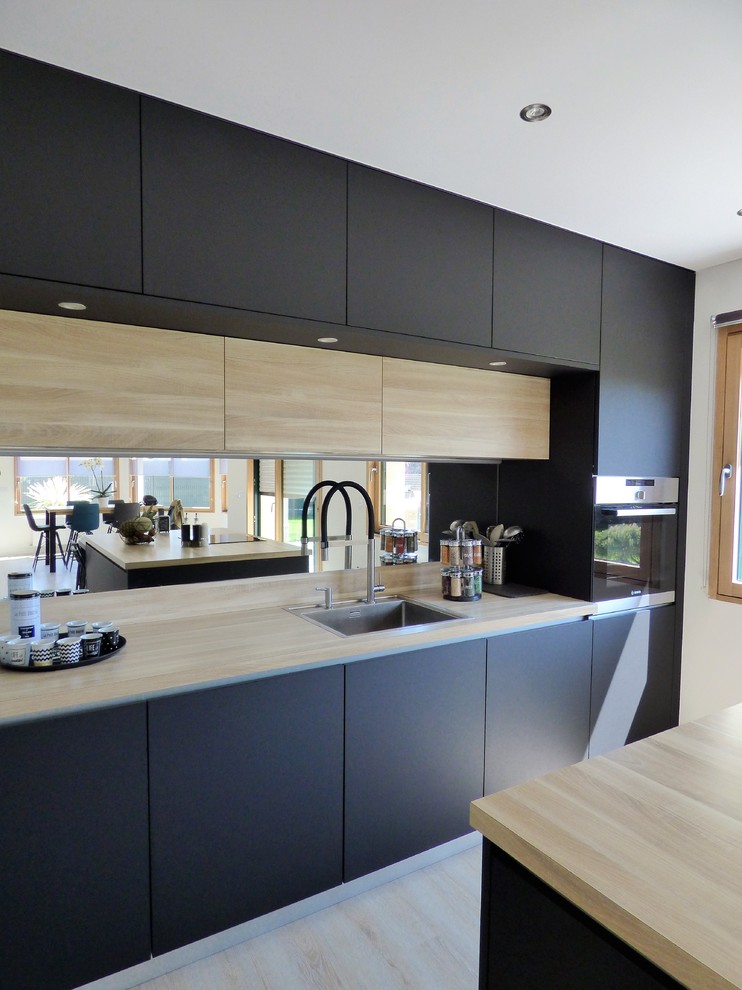 Rénovation cuisine , espace de vie Contemporary Kitchen Brest