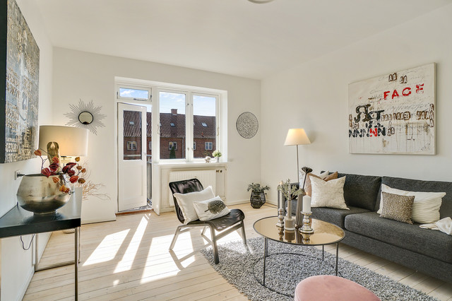 Peter Bangs Vej - Scandinavian - Living Room - Copenhagen - by In-Bolig  Styling ApS | Houzz UK