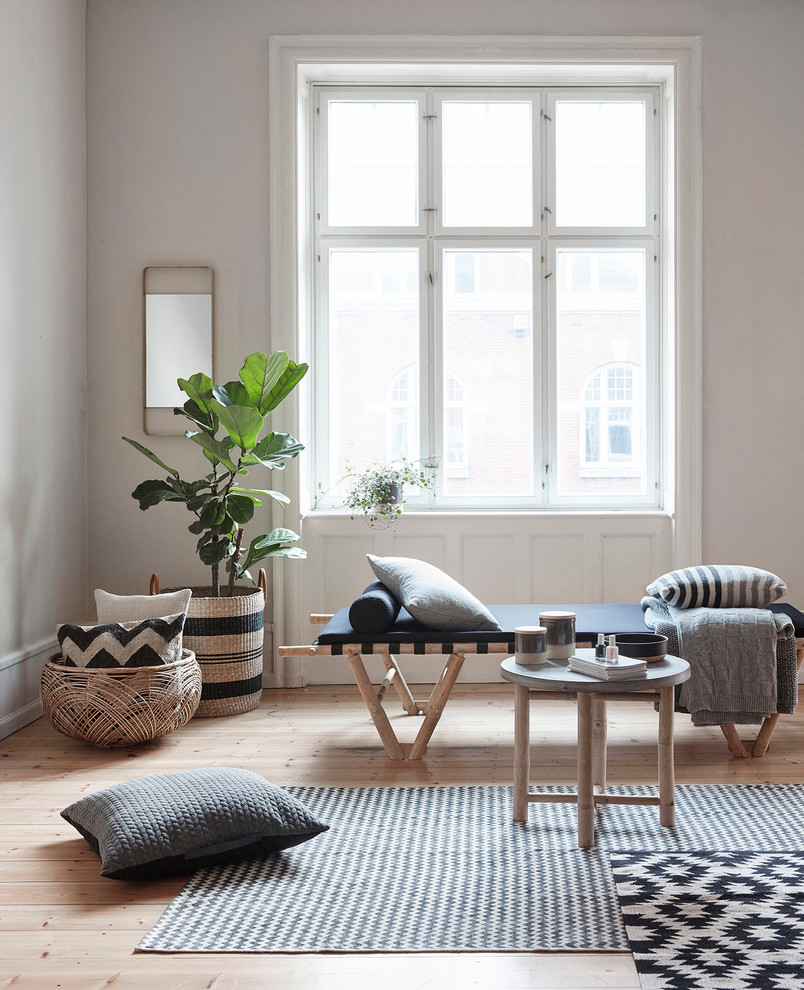 Inspiration for a scandinavian living room remodel in Esbjerg
