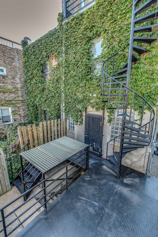 Design ideas for an urban terrace in Chicago with no cover.