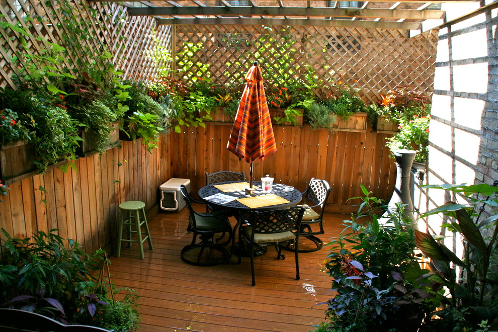 Photo of an eclectic terrace in Minneapolis.
