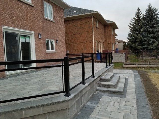 Aluminum Glass Railing - Moderne - Terrasse en Bois - Toronto - par ...