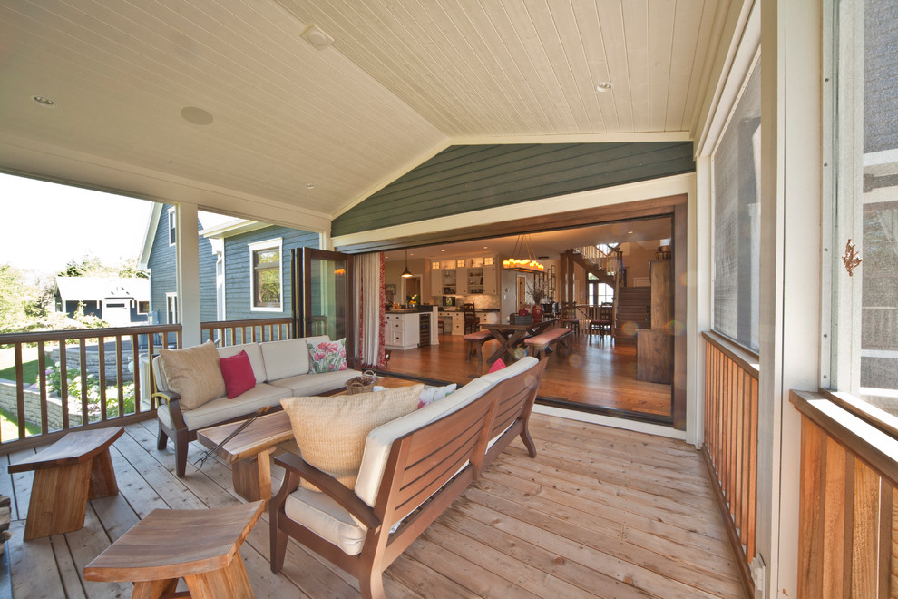 Example of a transitional deck design in Other