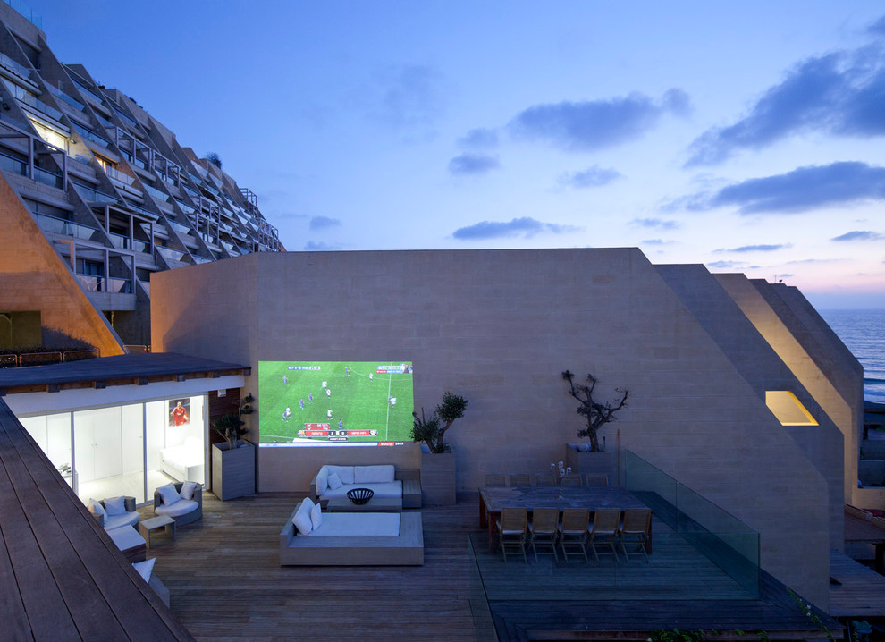 Design ideas for a contemporary terrace in Tel Aviv.