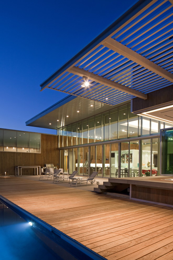 Design ideas for an expansive contemporary terrace in Omaha with a pergola.