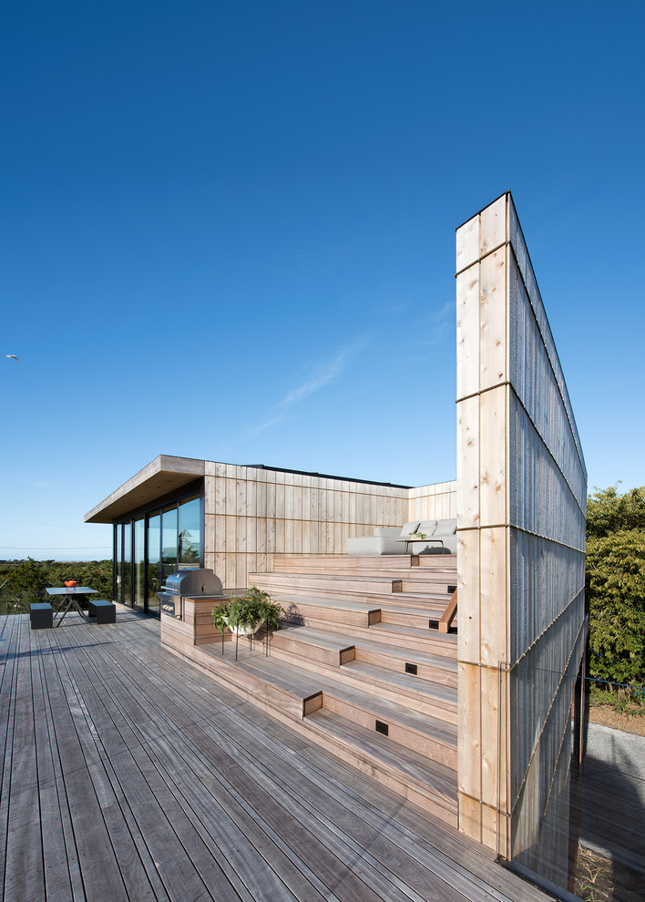 Ispirazione per una terrazza moderna sul tetto con nessuna copertura