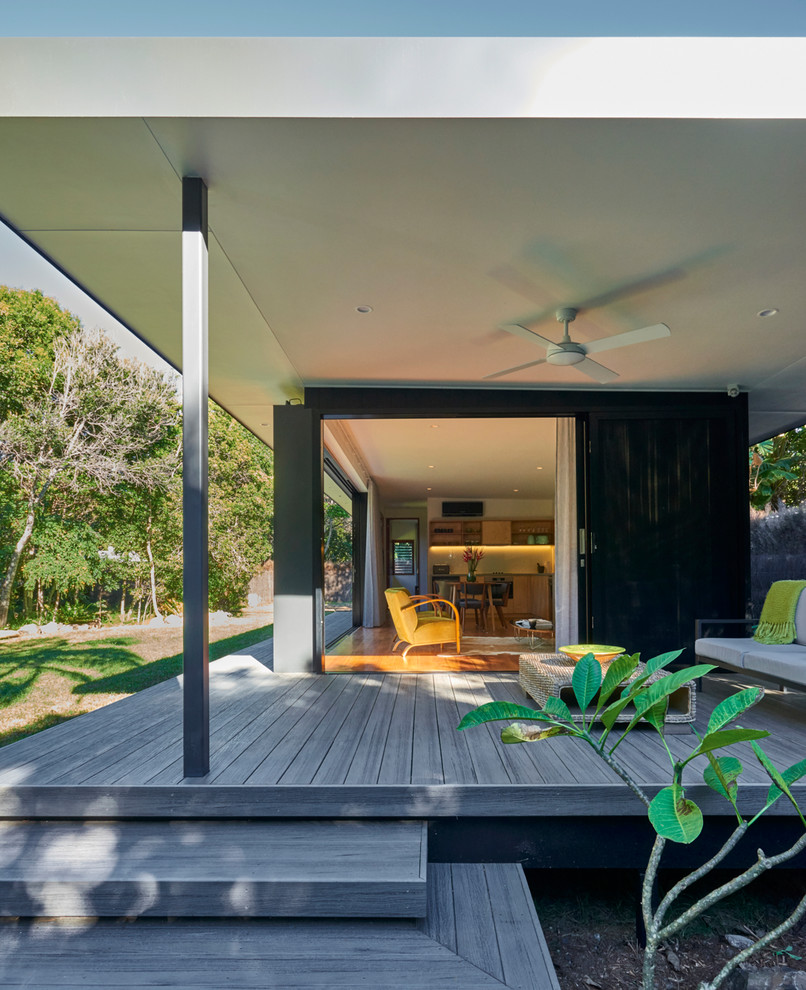 Kleine, Überdachte Retro Terrasse hinter dem Haus in Gold Coast - Tweed