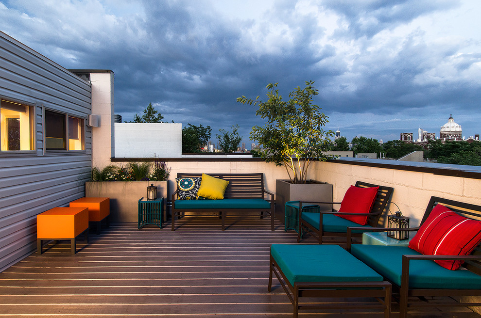Design ideas for a contemporary roof rooftop terrace in Chicago with no cover.