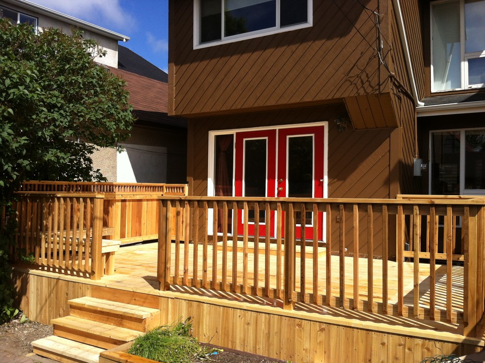 Calgary Decks Traditional Deck Calgary by Deckrative Designs