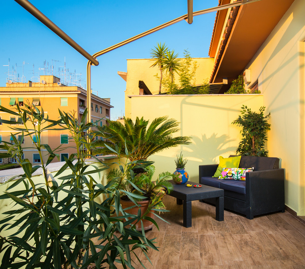 Moderne Terrasse in Rom