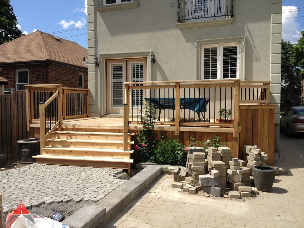 Cedar Deck with Steel Pickets Traditional Deck Toronto by User