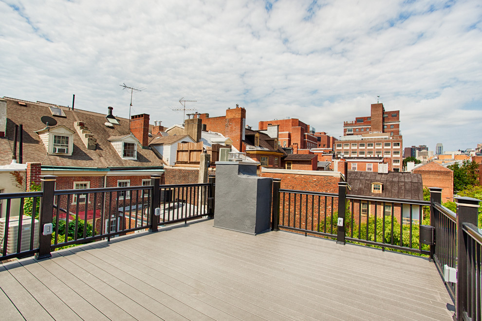 Immagine di una terrazza minimal di medie dimensioni e sul tetto