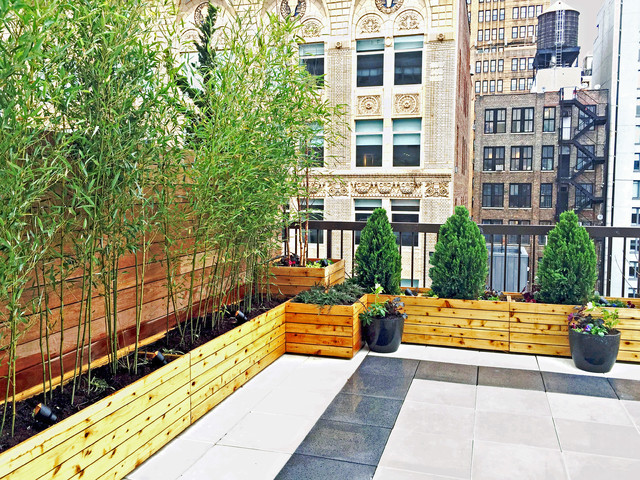 Chelsea, NYC Rooftop Terrace Design with Custom Cedar Planter Boxes -  Contemporary - Terrace - New York - by Amber Freda Garden Design | Houzz IE