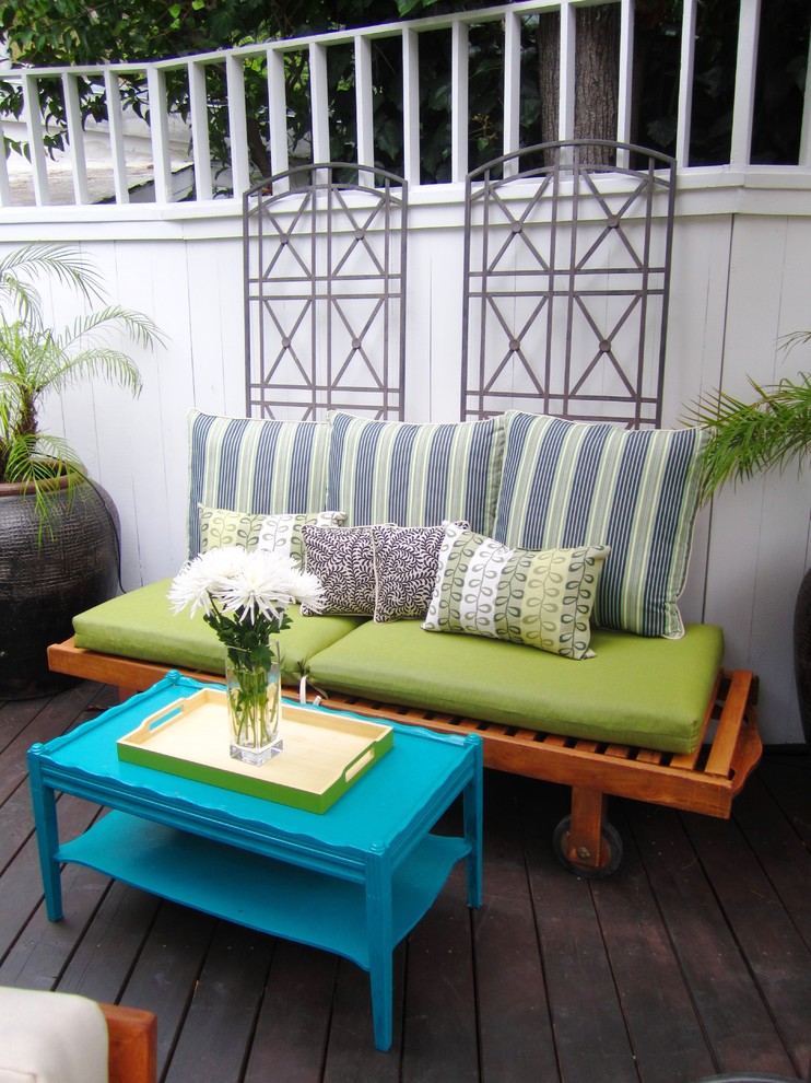 Inspiration for an eclectic deck remodel in Los Angeles