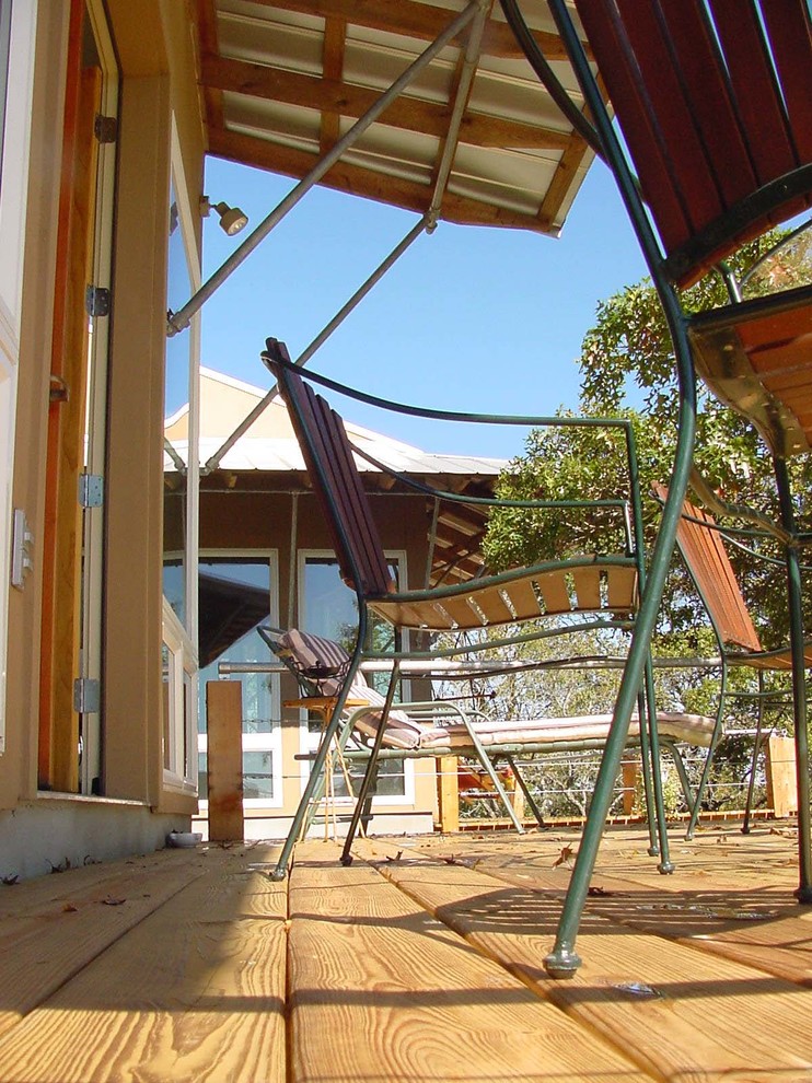 Example of a country deck design in Austin