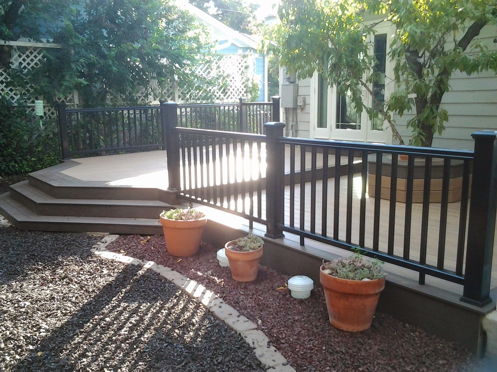 Composite deck with Radiance Railing and octo seating area Craftsman Deck Austin by