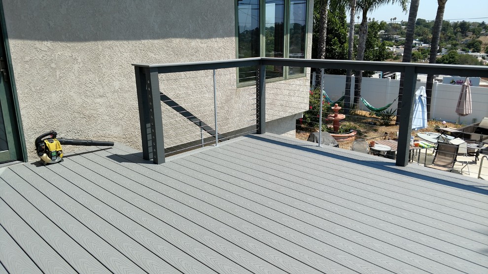 Composite Deck with Stainless Steel Cable Railing in San Diego Modern
