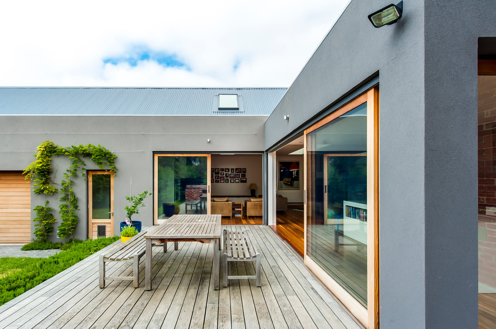 Example of a trendy deck design in Melbourne with no cover