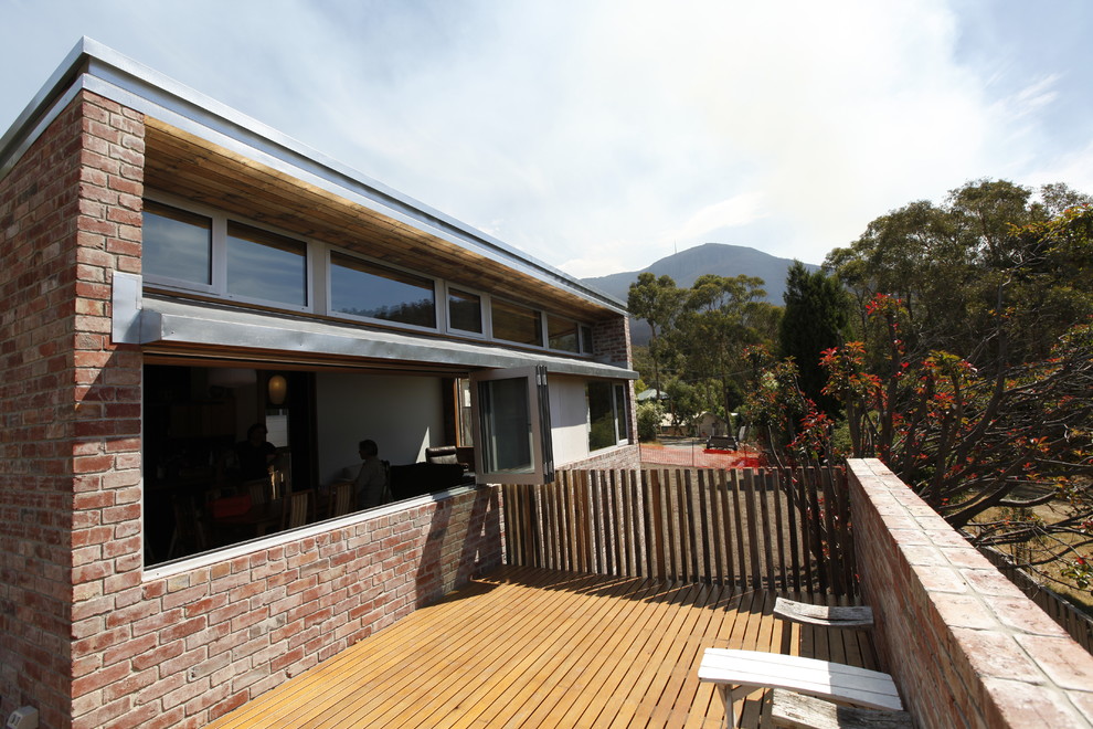 Mittelgroße Moderne Terrasse in Hobart