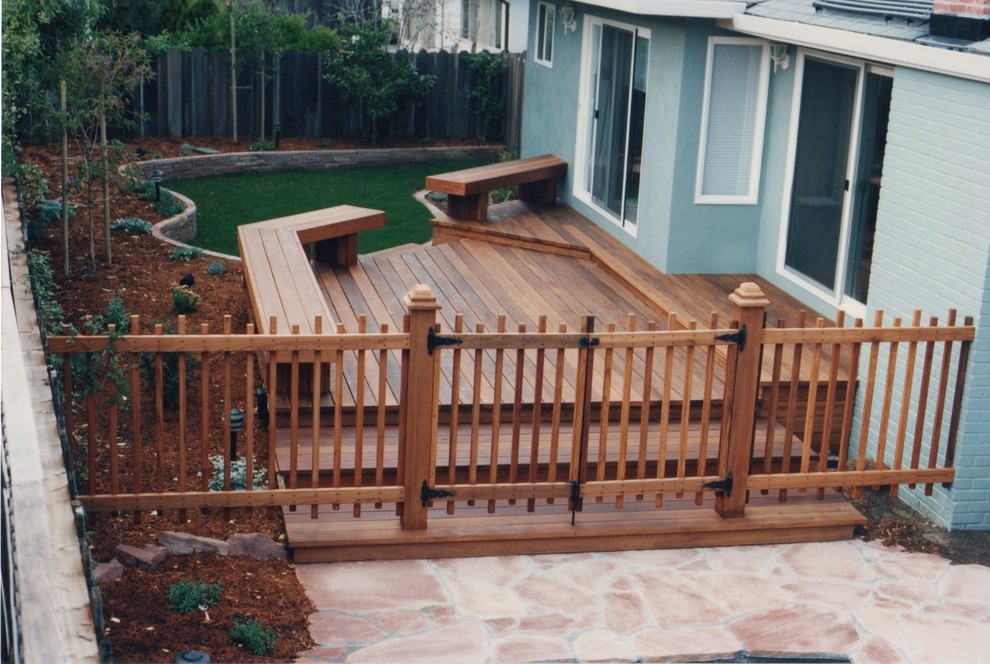 Design ideas for a large classic back terrace in San Francisco with no cover.