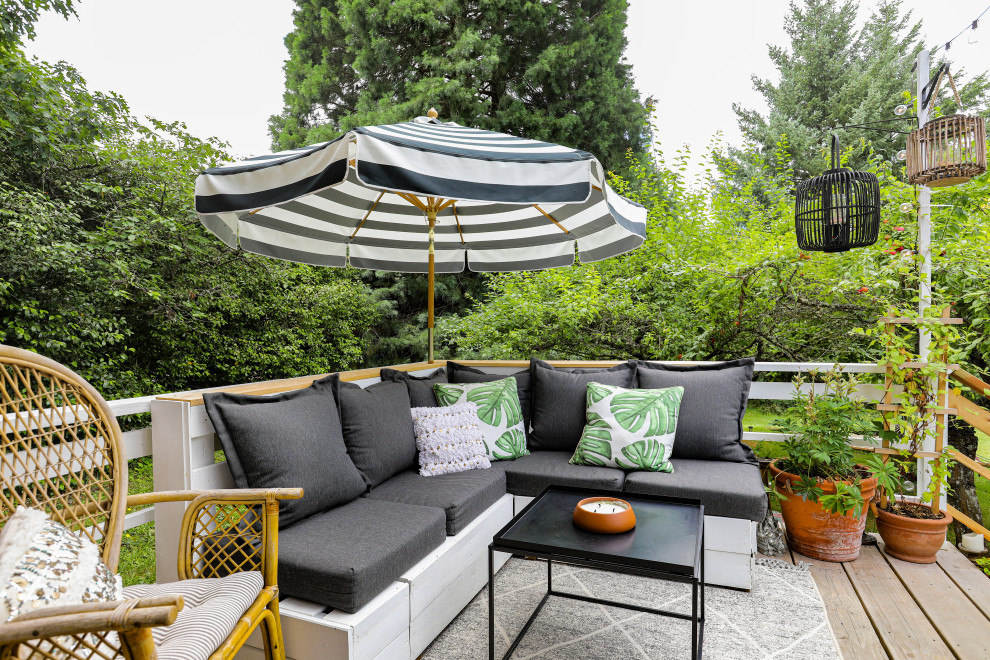 Foto de terraza campestre sin cubierta con jardín de macetas