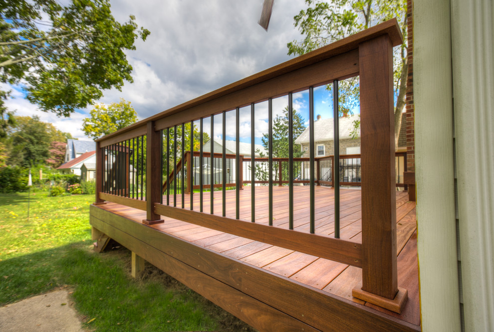 Cumaru railing with metal pickets Craftsman Deck Philadelphia