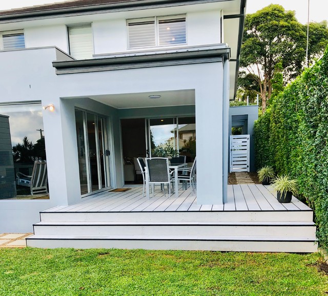 Custom Hardie Deck Moderne Terrasse en Bois Sydney par Get