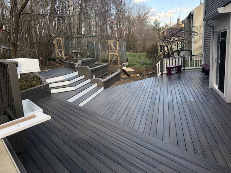 Deck Helmet Extreme Deck Makeover 1.0 with Veranda Grey Composite ...