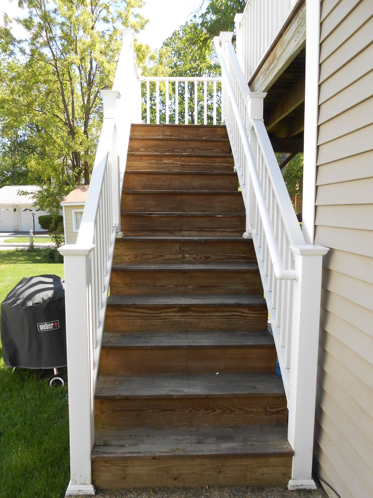 Deck Resurface / Composite Contemporary Deck Manchester by