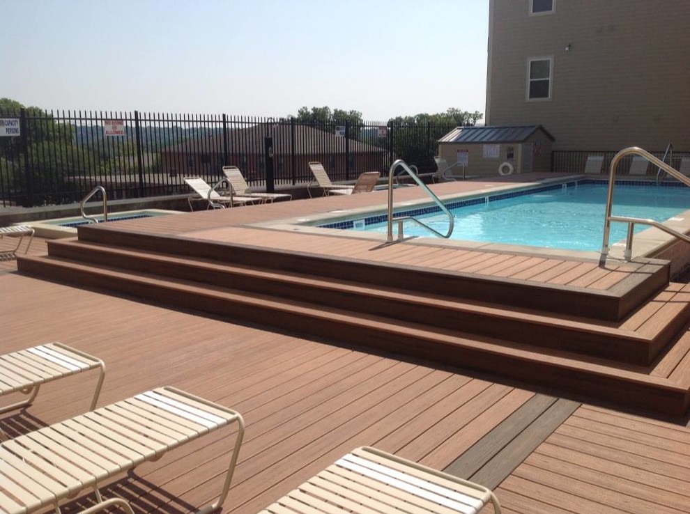 Decks Unlimited Traditional Deck Indianapolis by TREX COMPANY