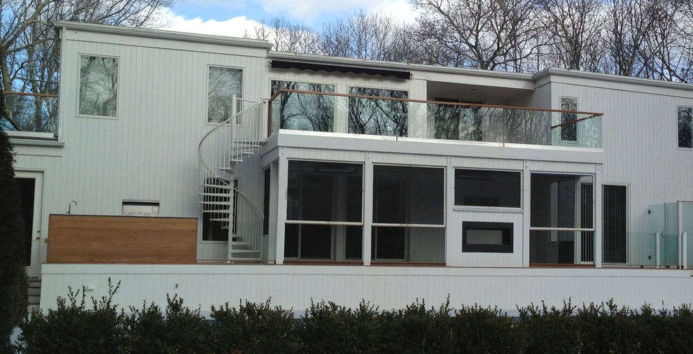 Foto de terraza contemporánea extra grande en azotea con cocina exterior y toldo