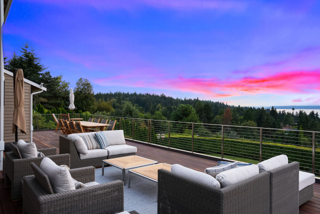 Edmonds Indoor Outdoor Connection - Contemporary - Deck - Seattle - by ...