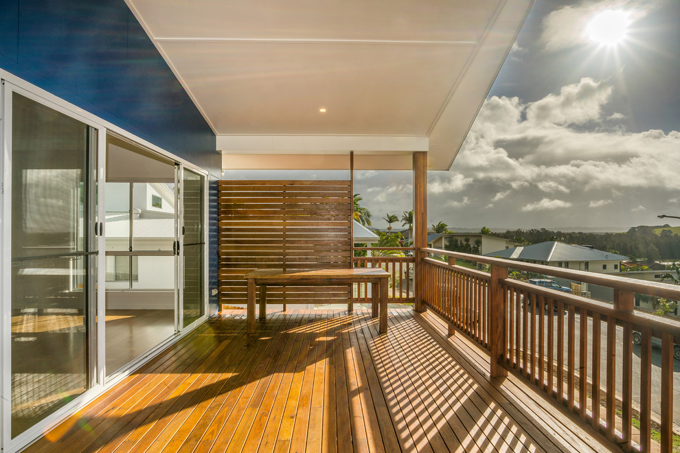 Elevated Lennox Head Beach House Modern Deck Other by Del Casa