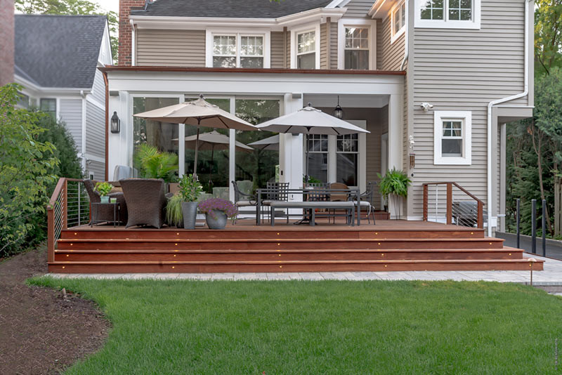 This is an example of a large traditional back terrace in Chicago with no cover.